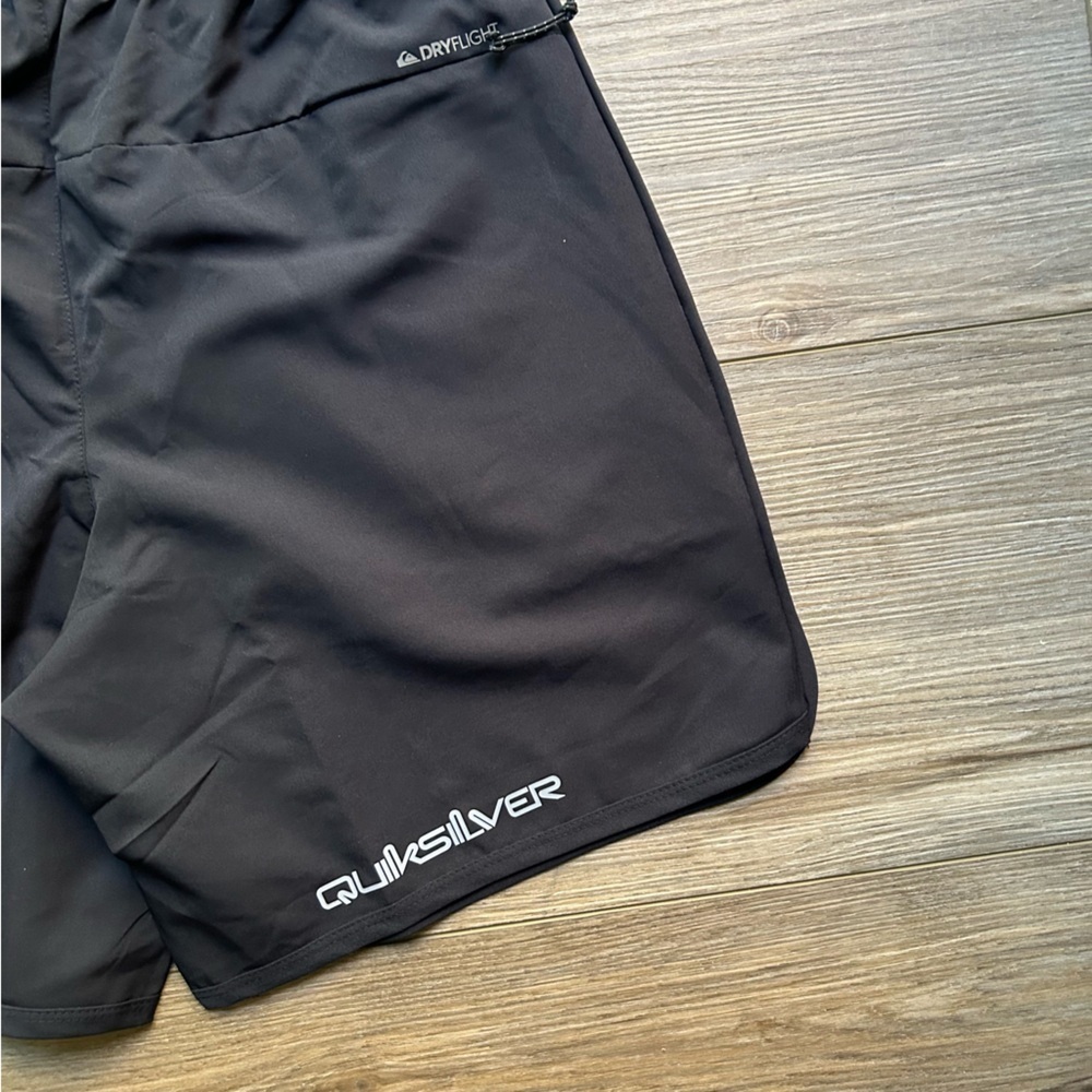 Quicksilver | Dryflight Black Workout Running Shorts (Small) - Picture 6 of 10